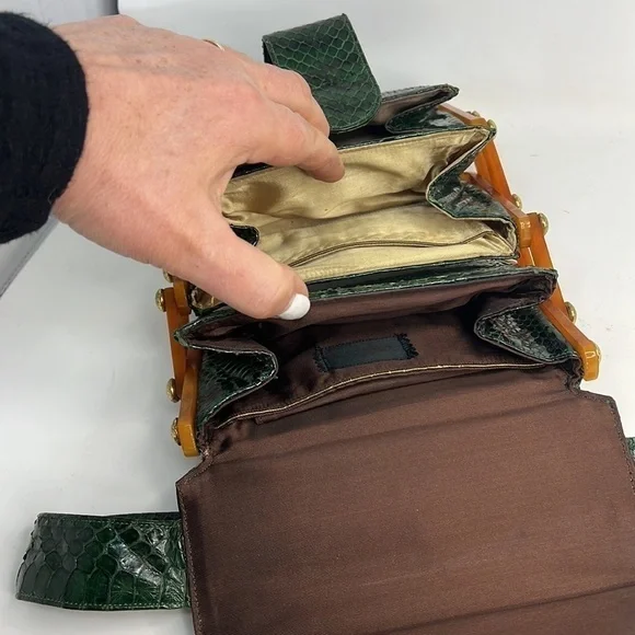 Emerald Green Snakeskin and Caramel Bakelite Geometric Tiered Handbag - Picture 14 of 16